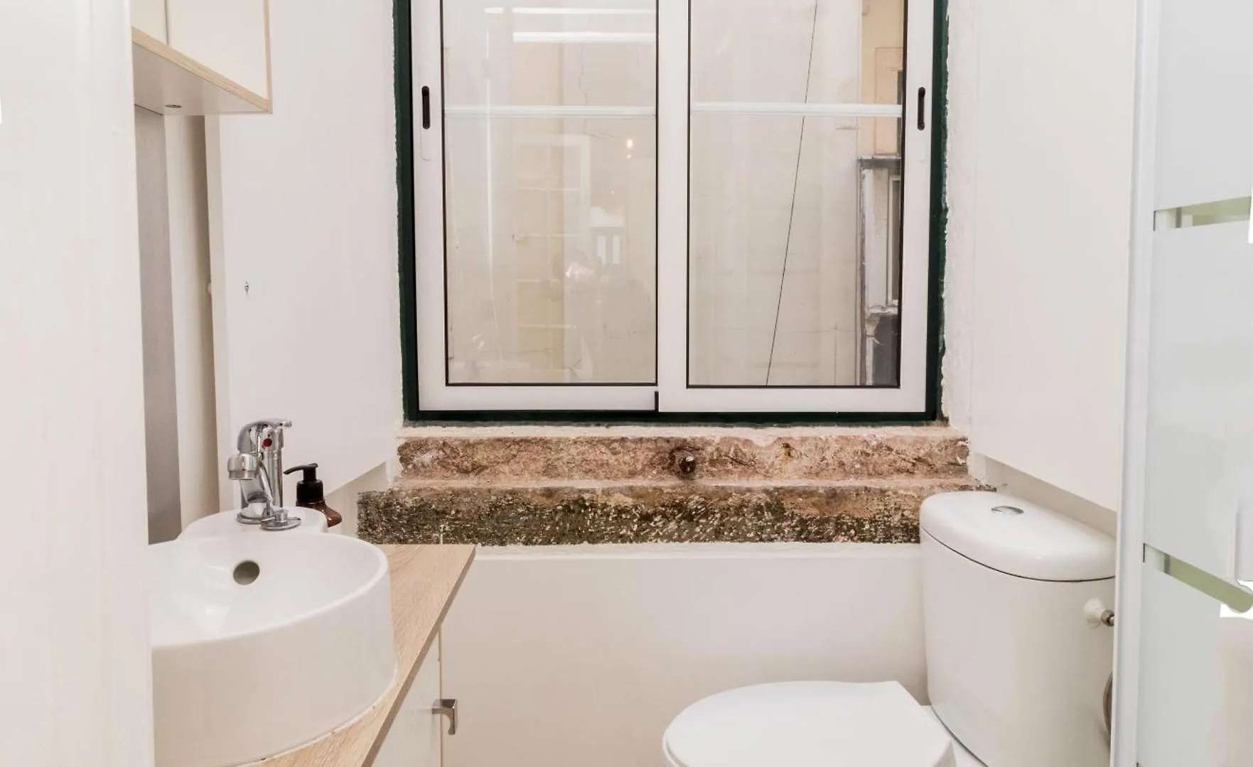 Sj2D Central Baixa New Air Conditioning Spacious And Friendly Lisbon 0*,